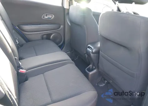 2018 Honda Hr-V Lx z USA, uszkodzony, nr VIN 3CZRU6H33JM703159